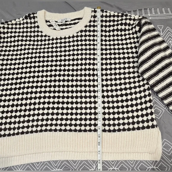 SOLD!!!!!! Madewell Mixed Stripe Pullover Sweater Size Large - Picture 3 of 6